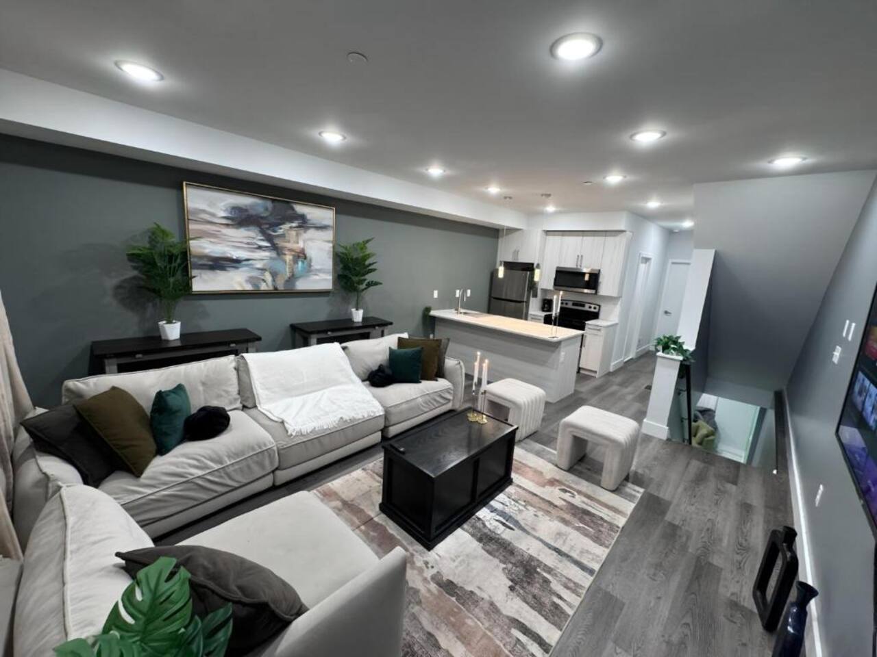 Yanne's Place | 2BR • 2 Lounges • 3 Baths