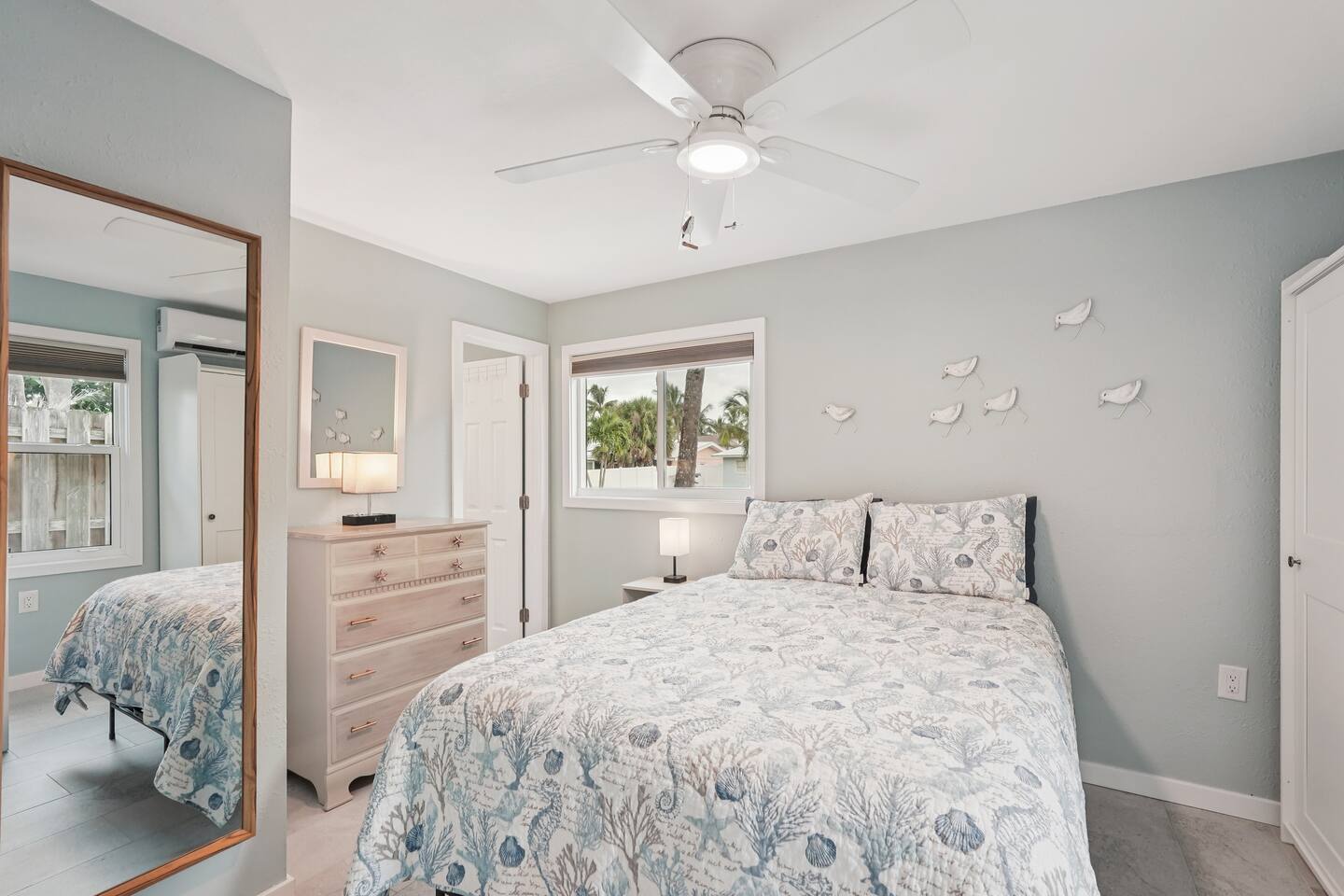 Cozy Escape - 1 BR - Walk to Siesta Key Beach! — photo 2