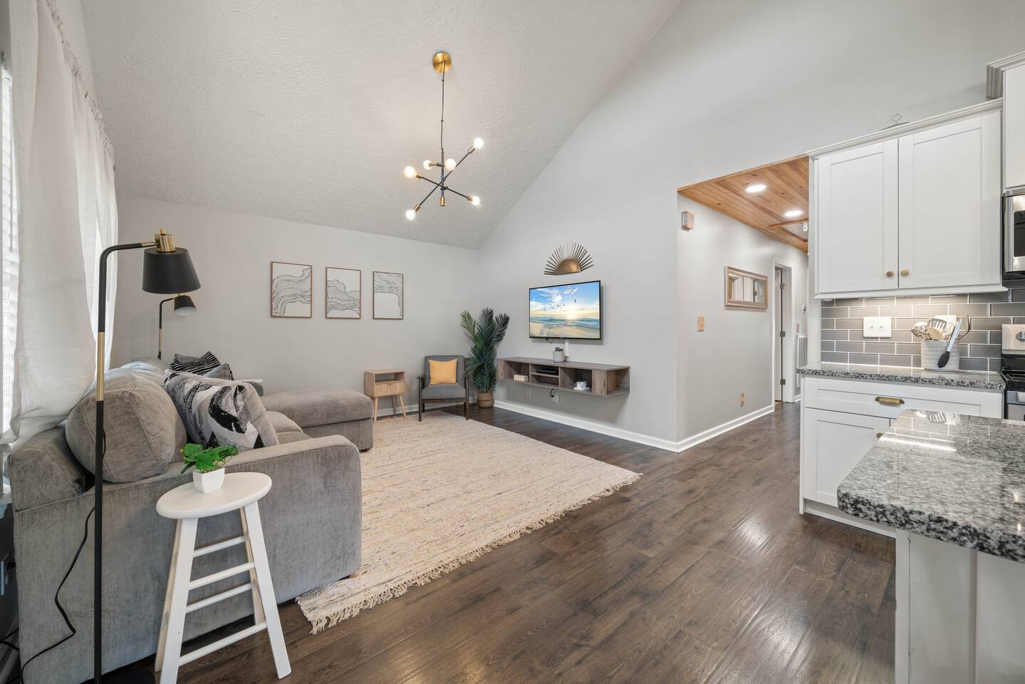 Nashville Getaway/Minutes to Vanderbilt&Music Row!