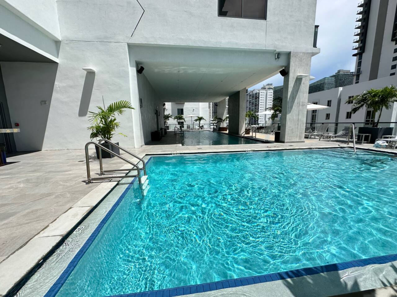 Stylish Studio | Heated Pool, Gym & Prime Location