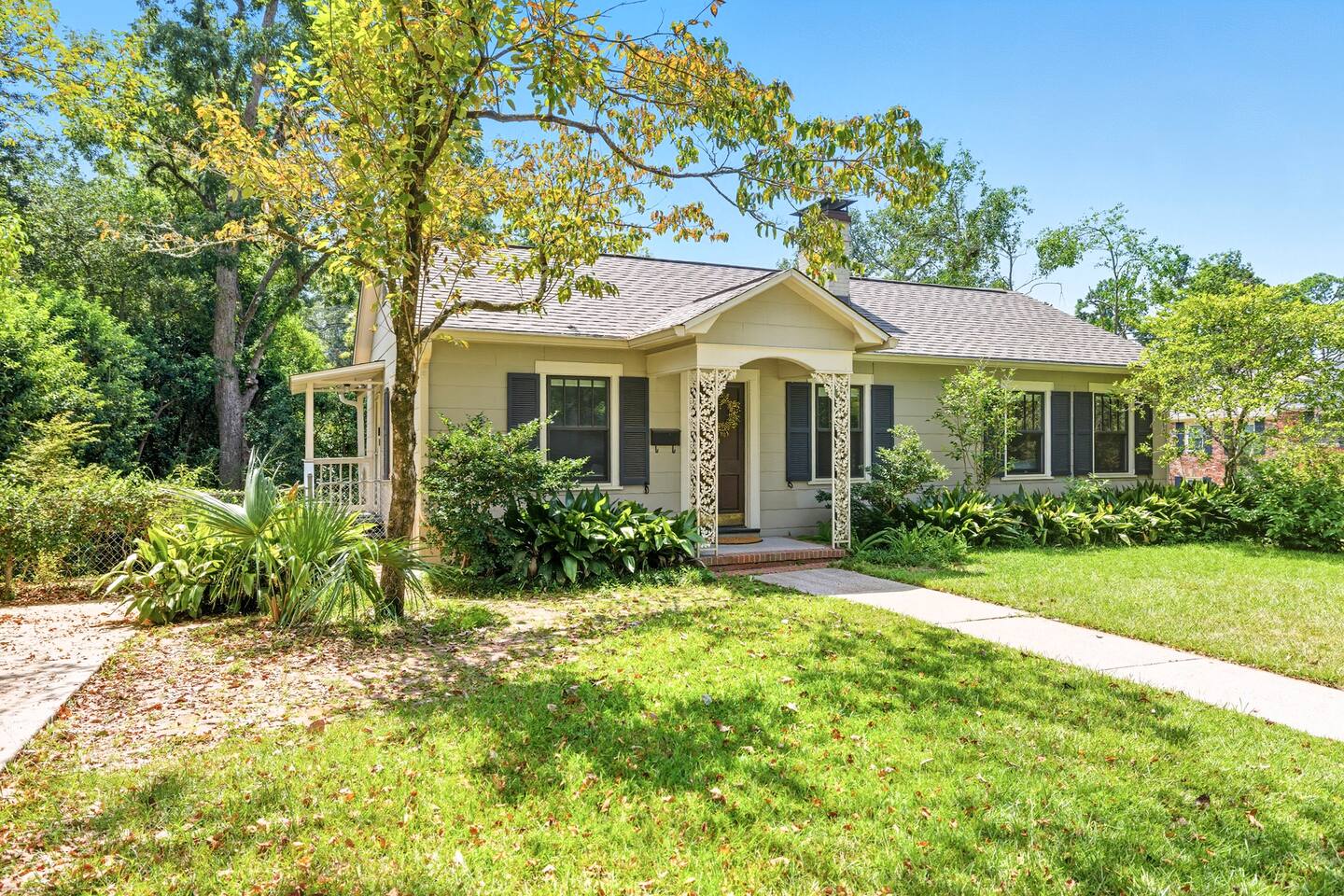 Historic Cottage Meets Modern Comfort Near FSU