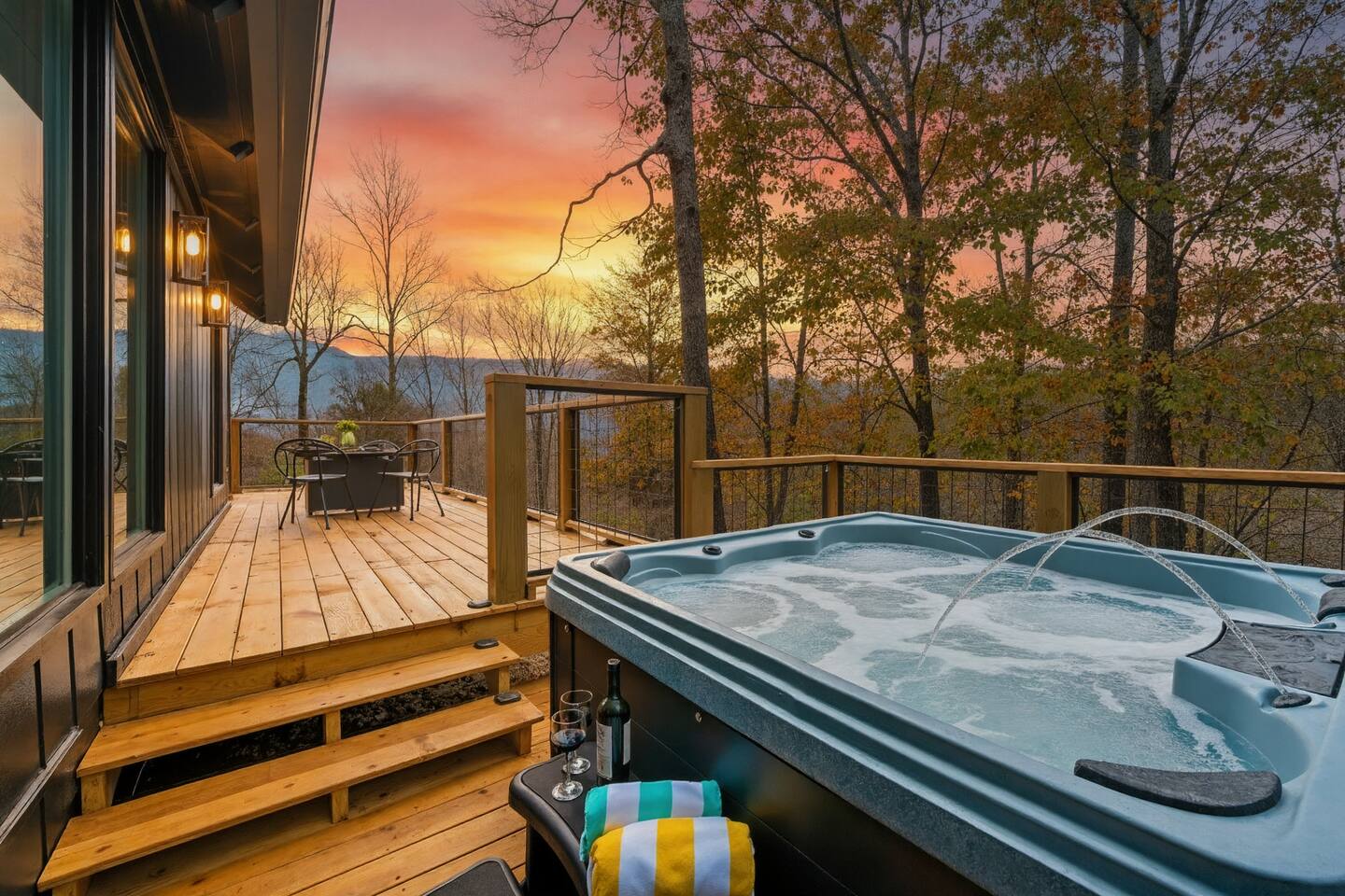 𝗦𝘂𝗻𝗿𝗶𝘀𝗲 Chalet ⁕ Mtn Views ⁕ Golf ⁕ Hot Tub