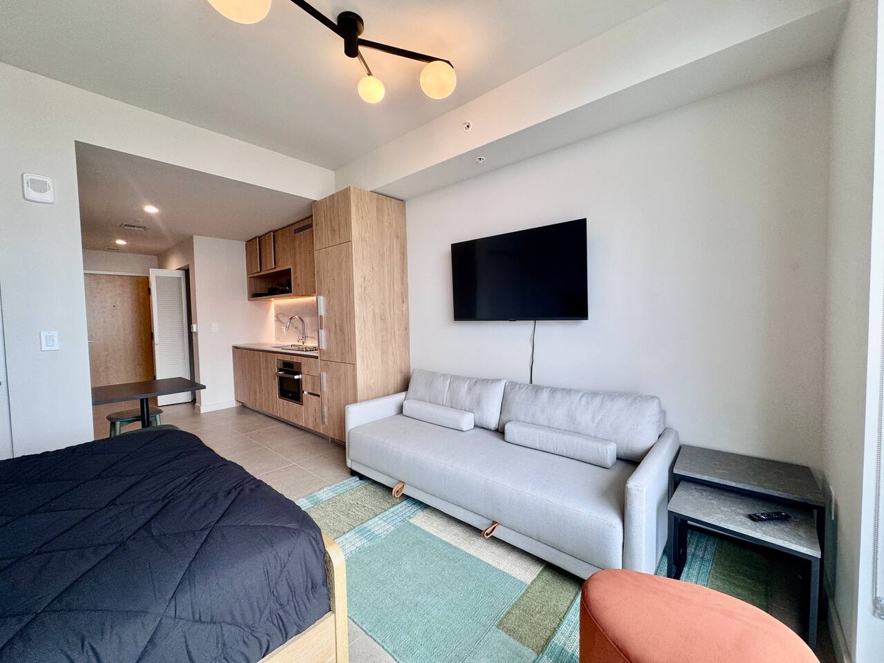 Luxe & Chic Getaway in the Heart of Miami