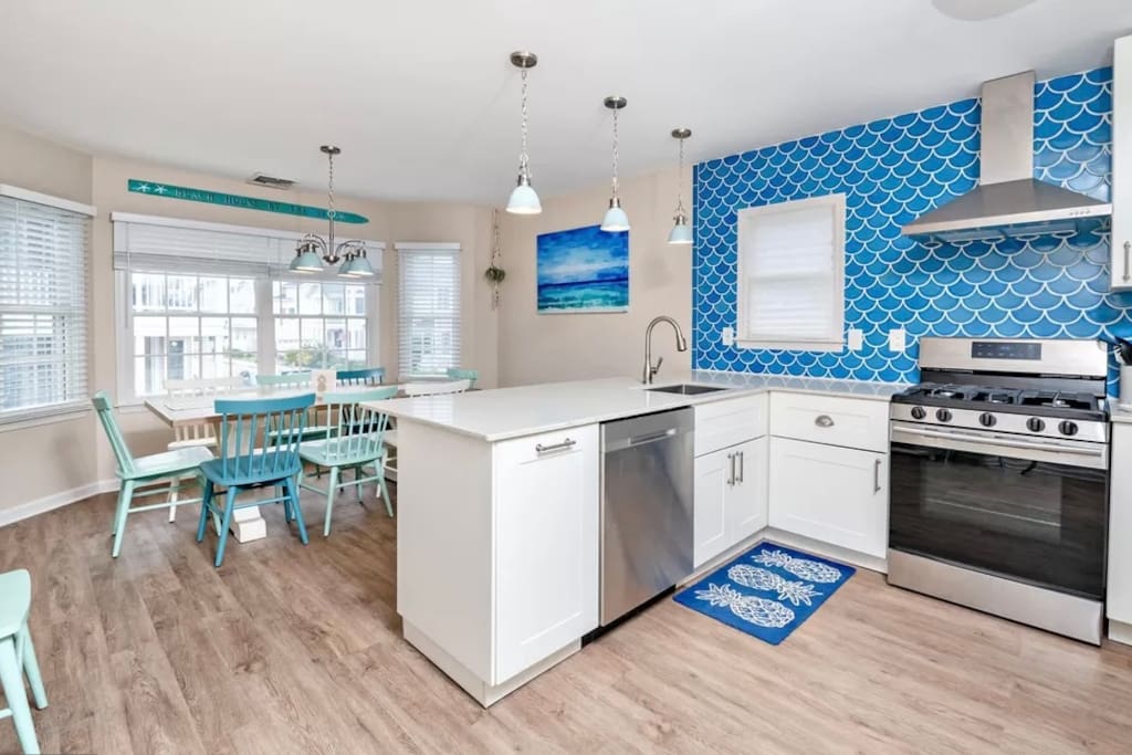 Surfside Retreat- Close to Beach & Boardwalk!