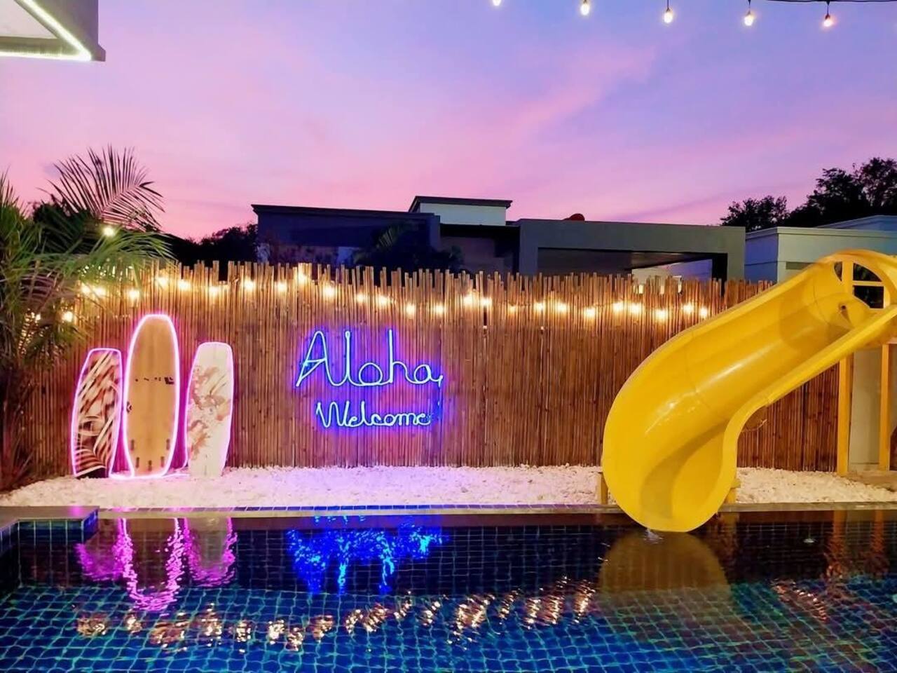 Aloha Pool Villa with Slide BBQ Karaoke 12ppl