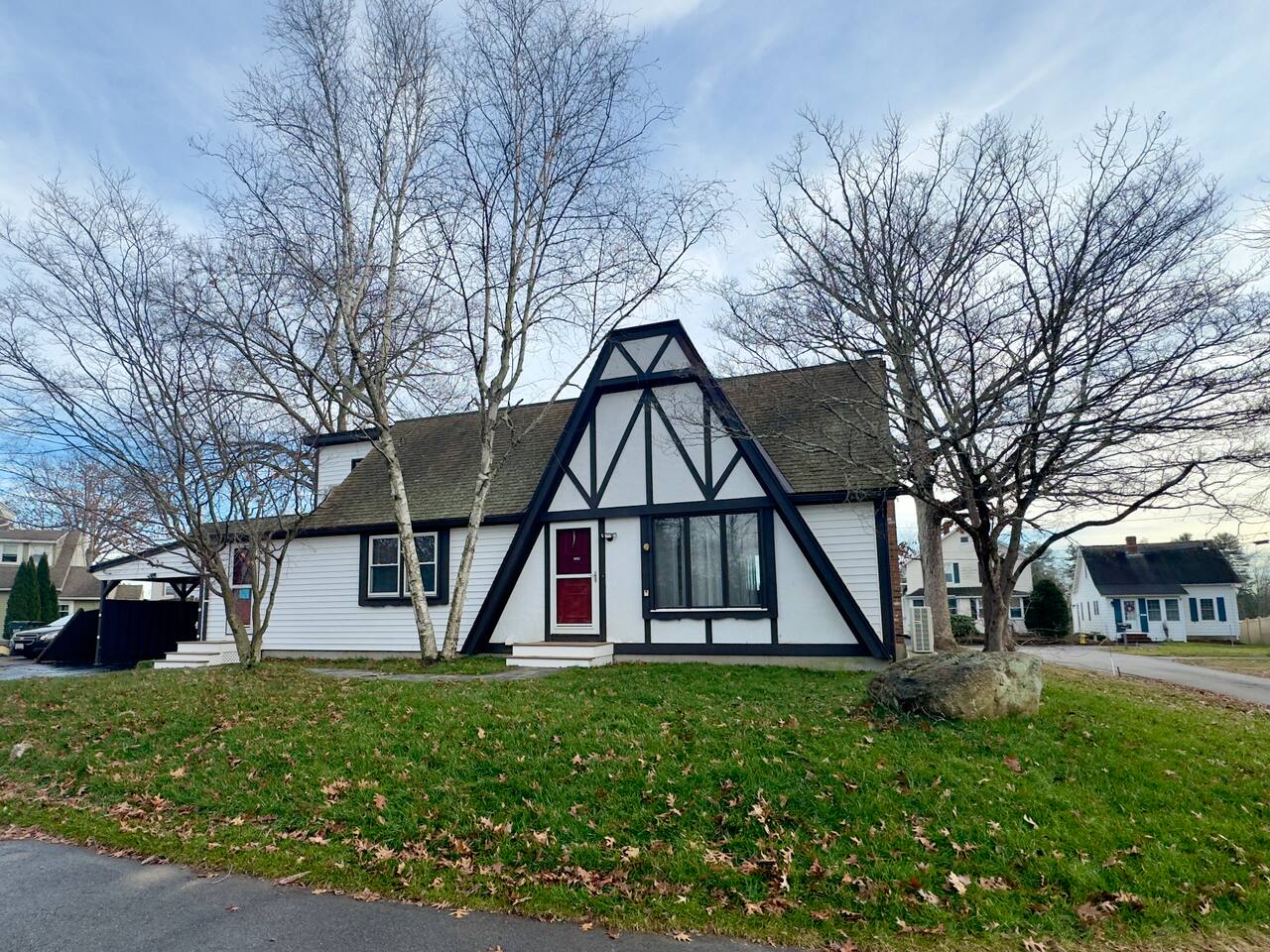 Webster Lake - Main Apartment 3BR / 2BATH