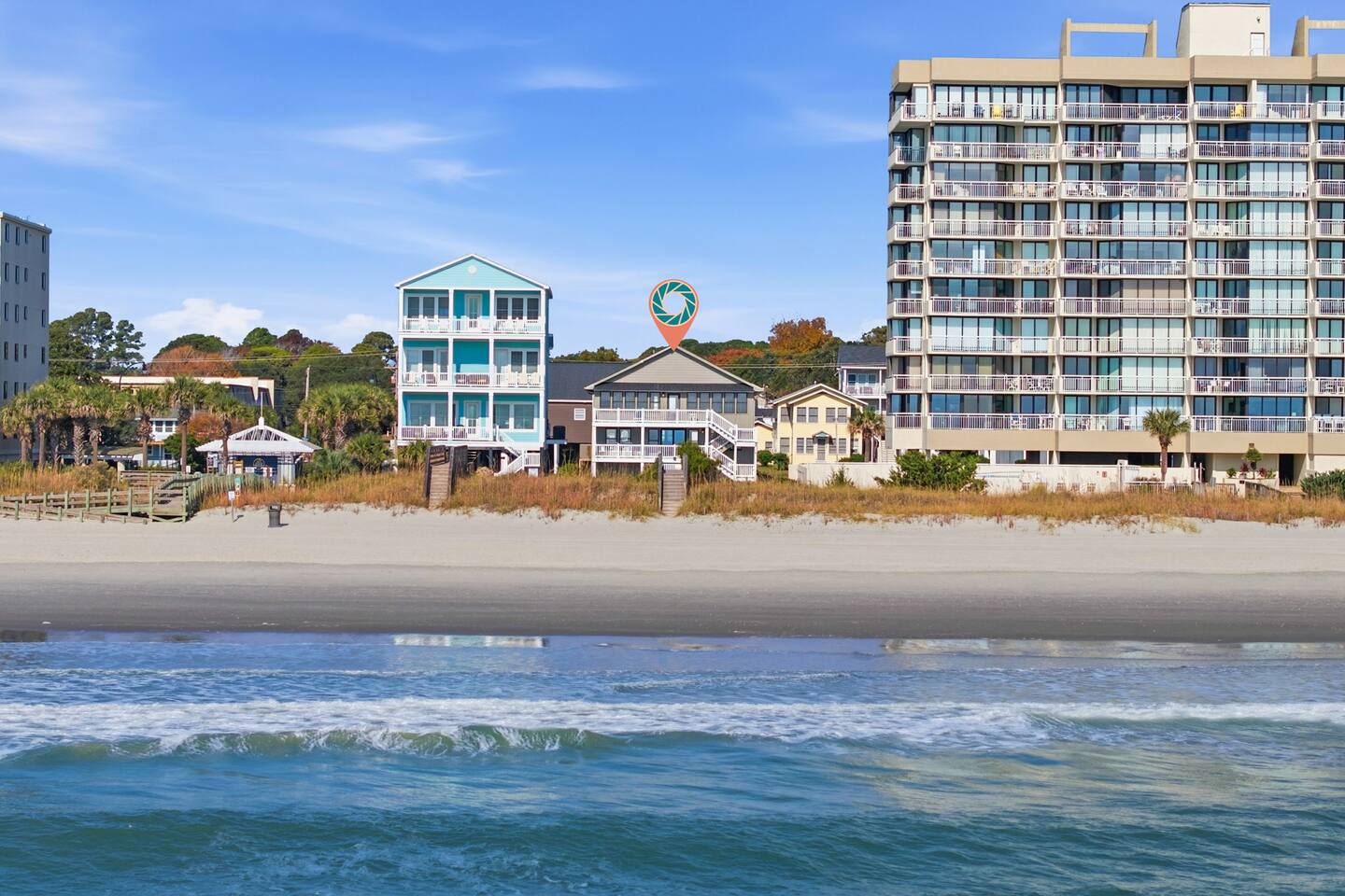 Phenomenal Oceanfront Centrally Located Huge 4k sq ft Home w Private Pool, Yard, Patio, 4 Decks, Gameroom