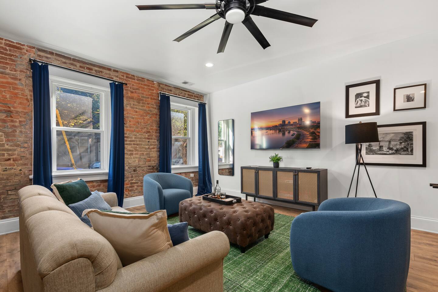 Stable #3 ~ Mini Golf, Foosball, BBQ, Fire Pits