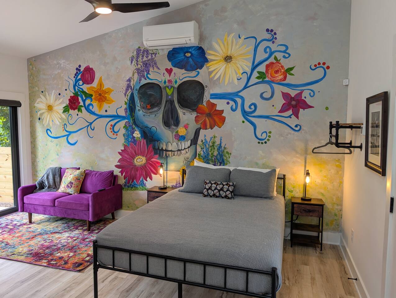 The Skulltimate Stay - Fire pit & EV Charger!