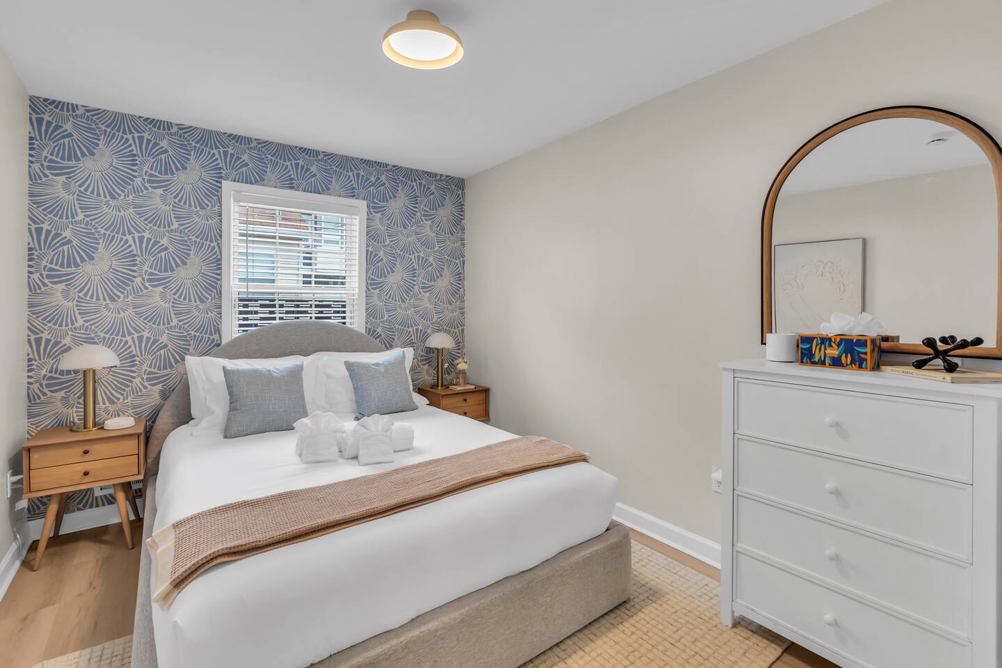 320 Franklin Ave Unit 1