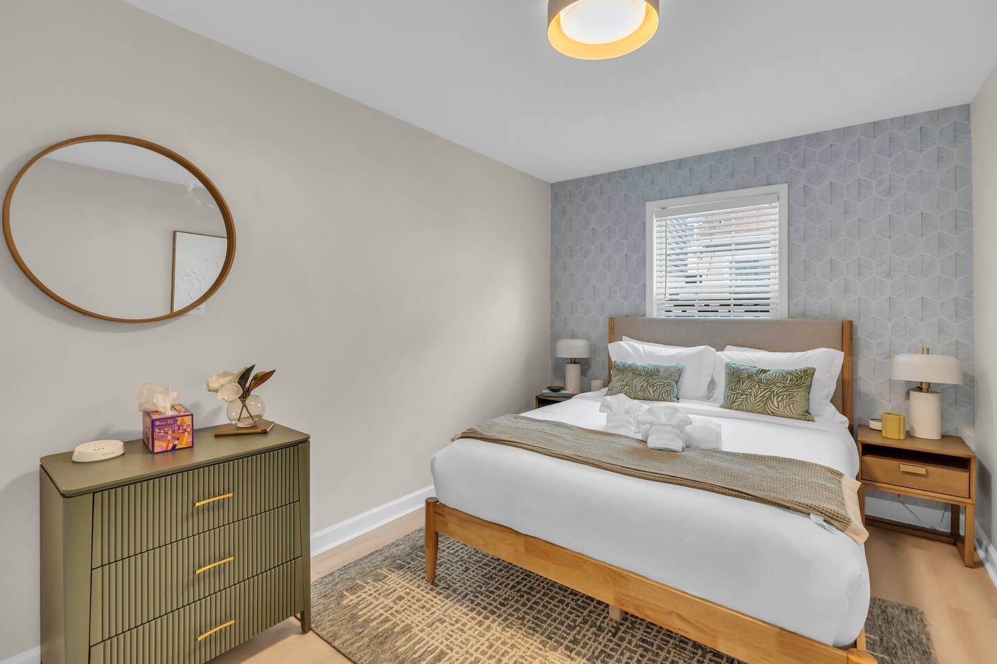 320 Franklin Ave Unit 2