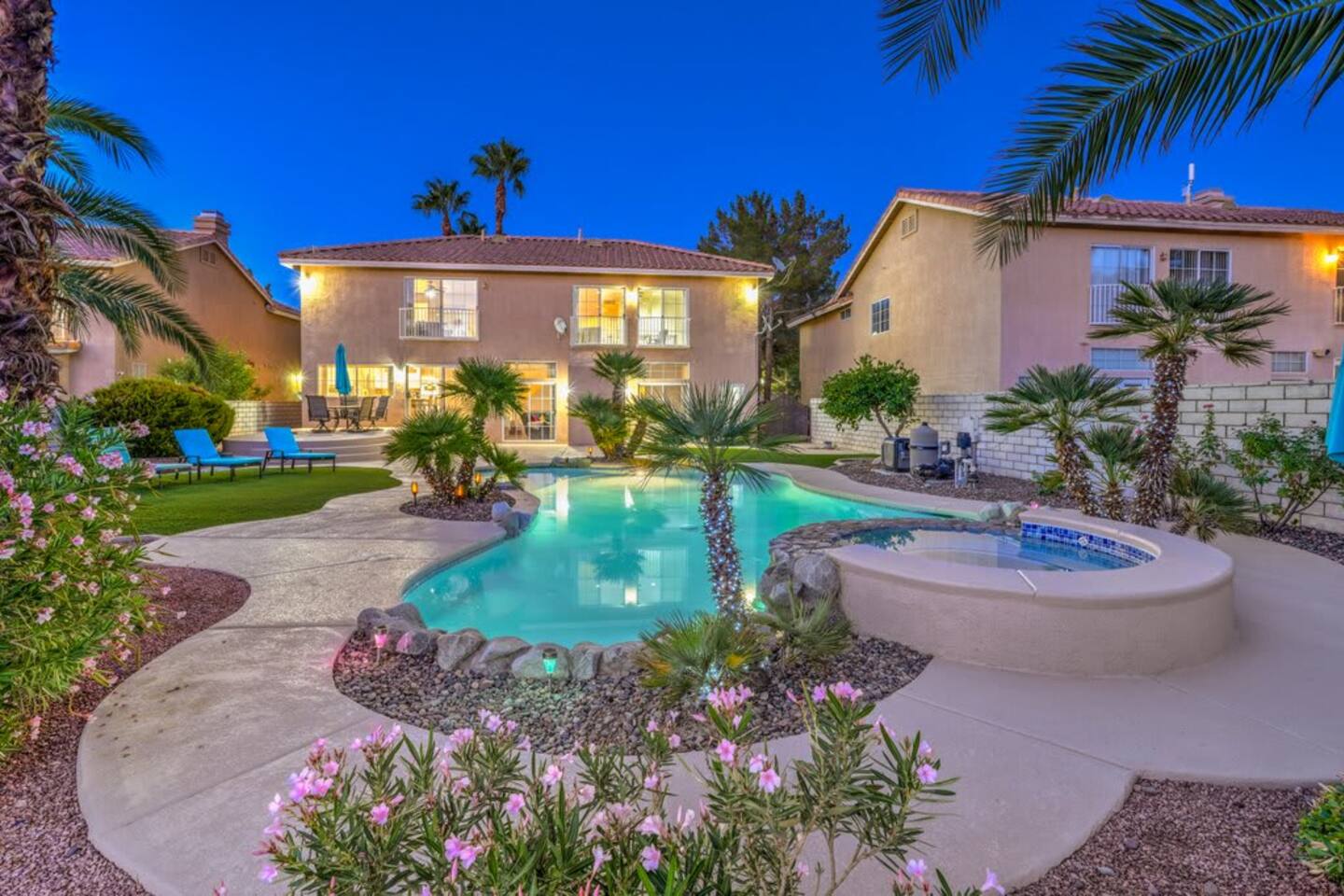 Legacy Island Las Vegas Golf Course Pool Villa