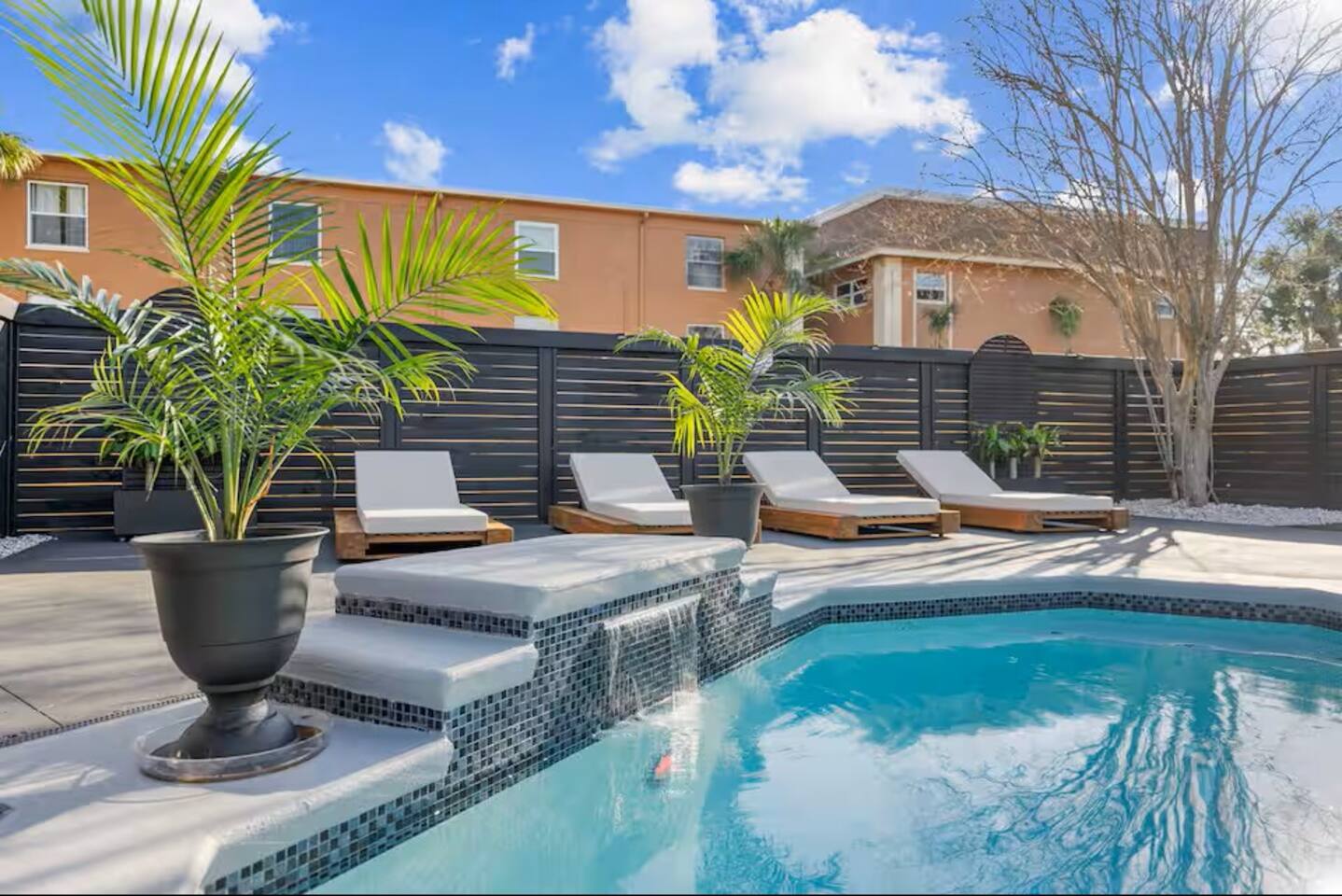 Modern 3BR w/ Heated Pool & Pool Table, Near Beach