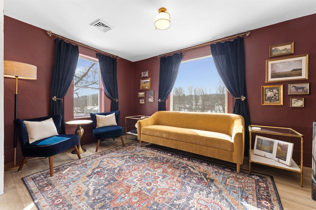 Historic Canal Retreat in Downtown Canal Fulton