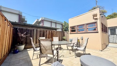 Downtown 2BR Historic Spanish Bungalow + Parking photo 4