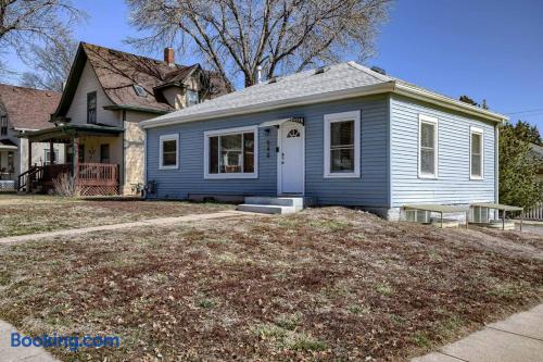 UNL Retreat Eclectic 5bd 5mins to Downtown — photo 2