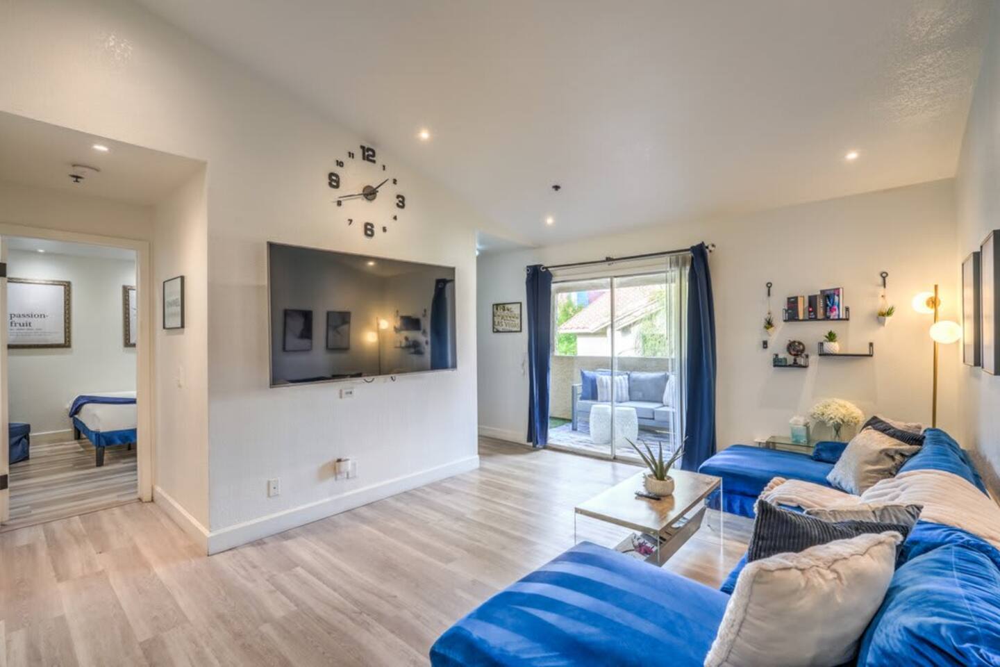 Las Vegas Strip - 2BR Private Condo!