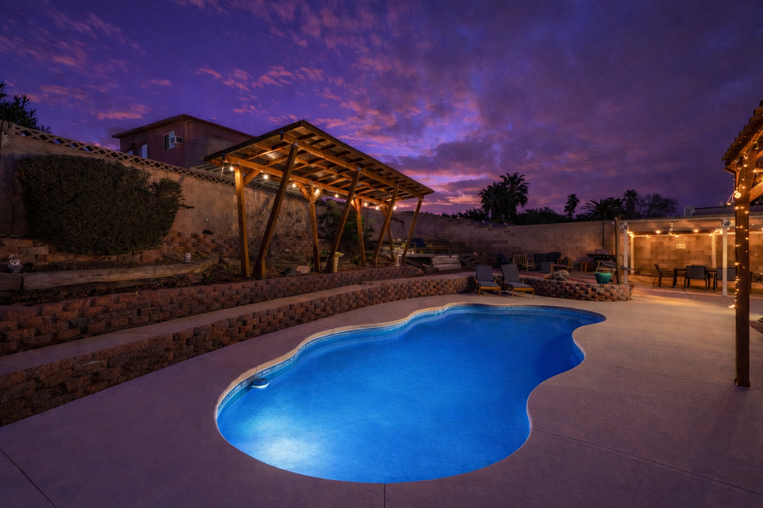 Arcade Lounge, Pool, Spa, Billiards, Dog Friendly