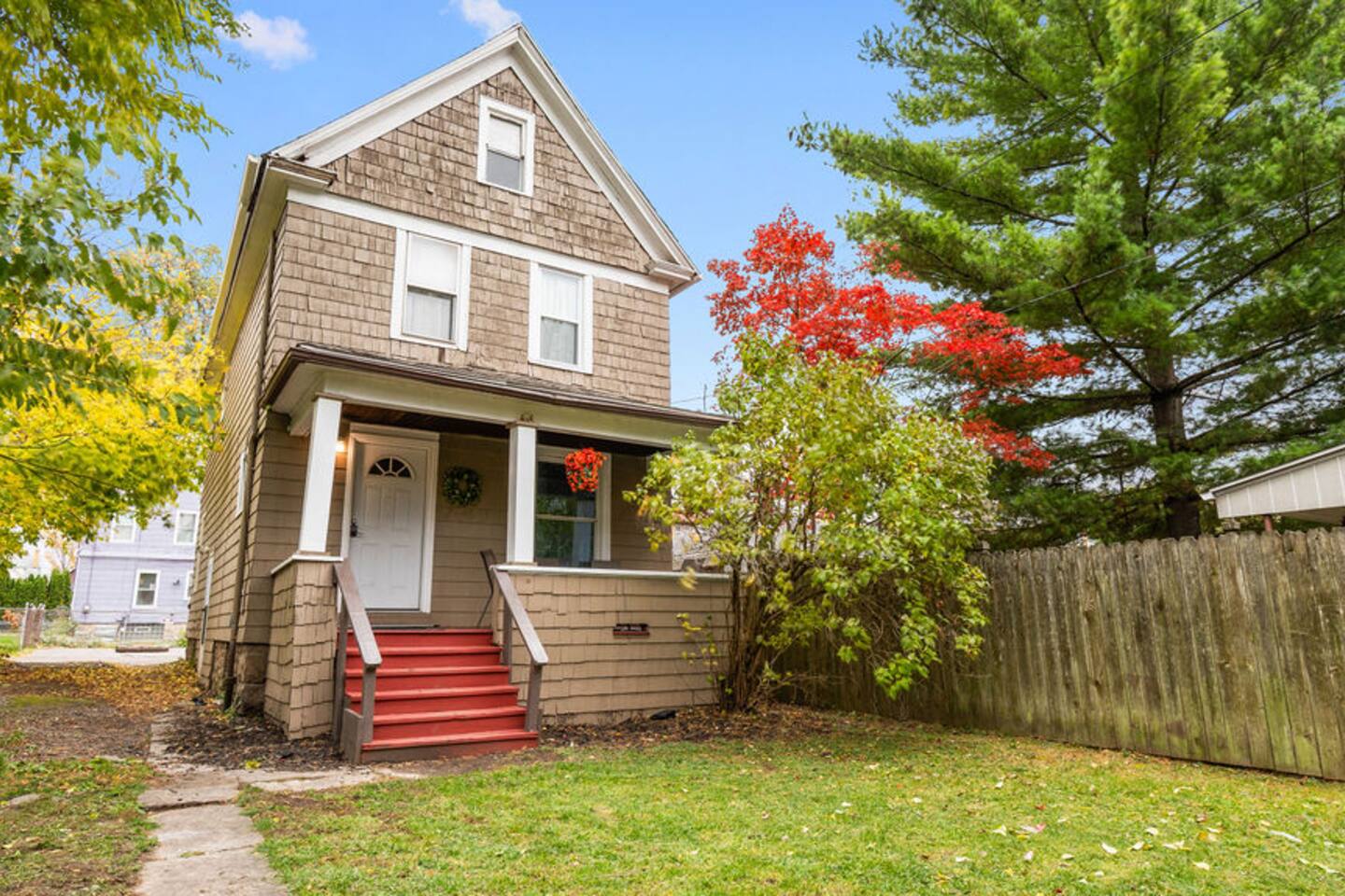 Niagara Falls Getaway•Walk to Falls•Family 3BR