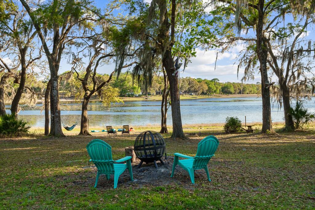 Amazing Dunnelon FL Villa with huge pool & near lake