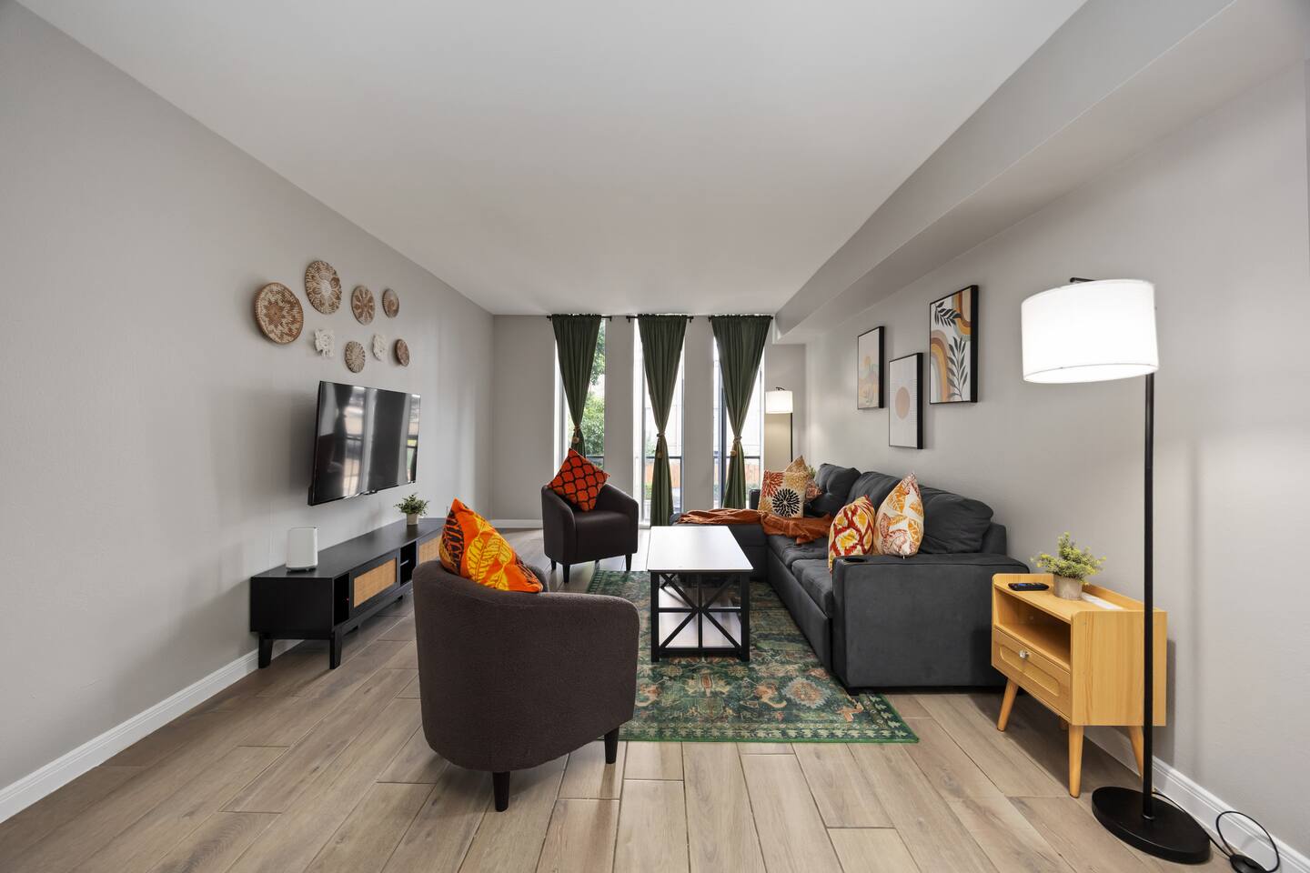 Towne Plaza Apartments #292 in the Galleria Area - Apartment