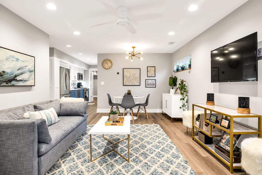 Luxury & Style Meets High Tech in Heart of ATL