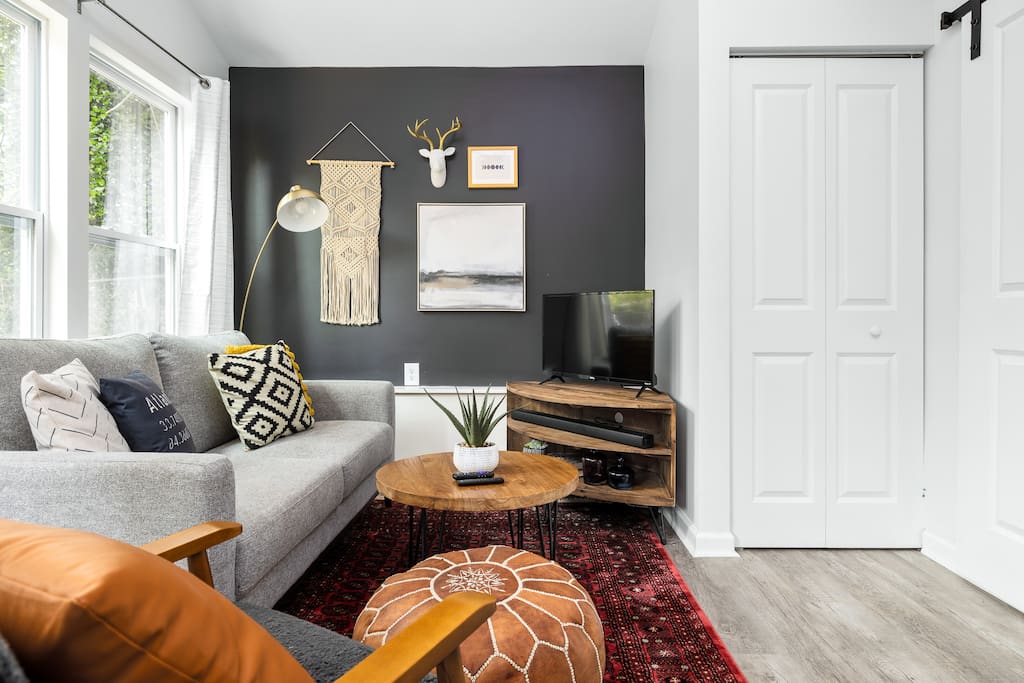 Living Big in Super Stylish ATL Tiny House