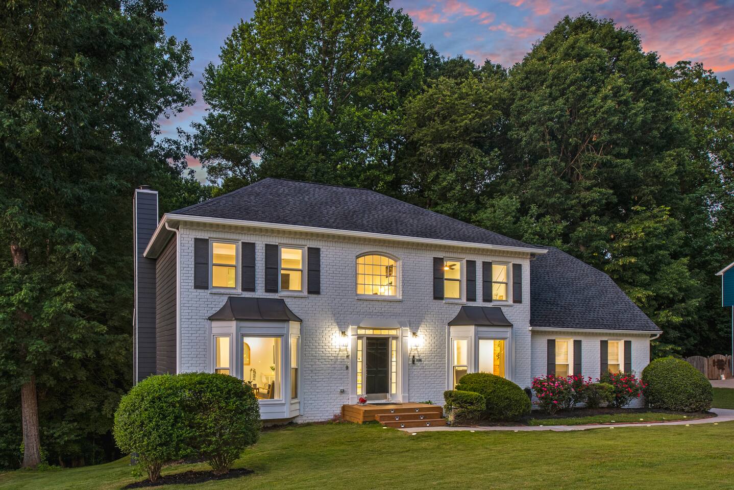 Atlanta Luxury Chateau (6 Bedrooms and Game Room) - Holiday Home