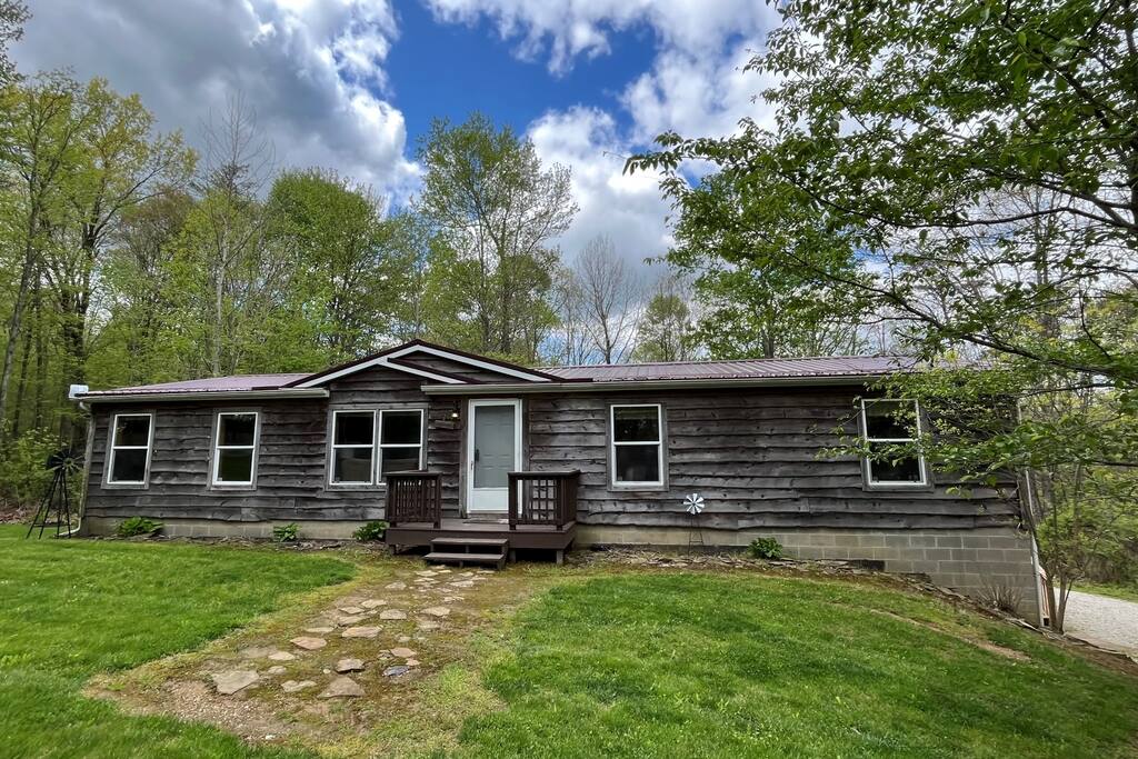 Buck Run Cottage in the Hocking Hills