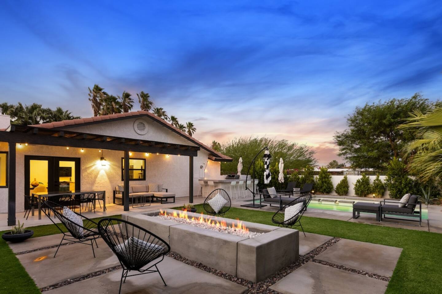 Palm Springs Pool Home | Spa + Family Retreat