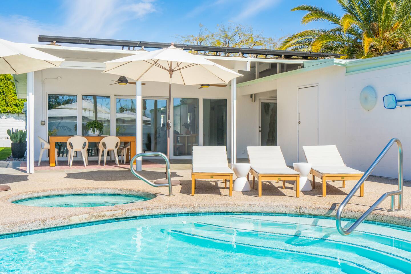 The North Starr ~ A Modern Luxury Escape