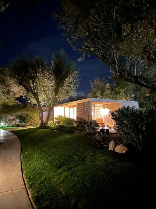 Mid-Century Glass Sanctuary: Modernism Featured