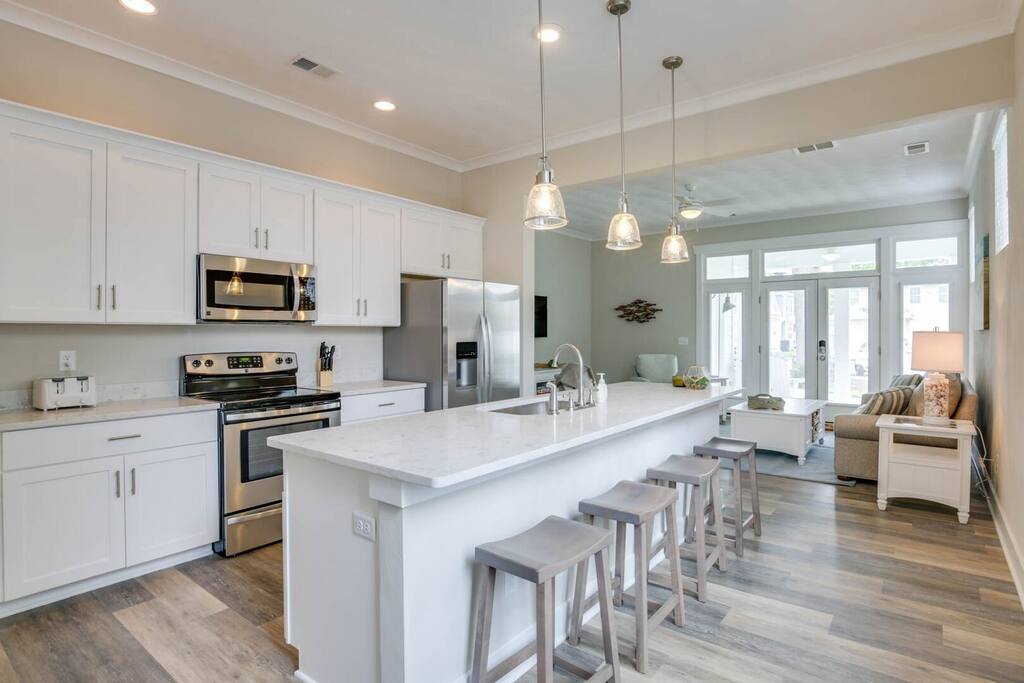 4BR Beach Home Near Boardwalk AND Atlantic Park!