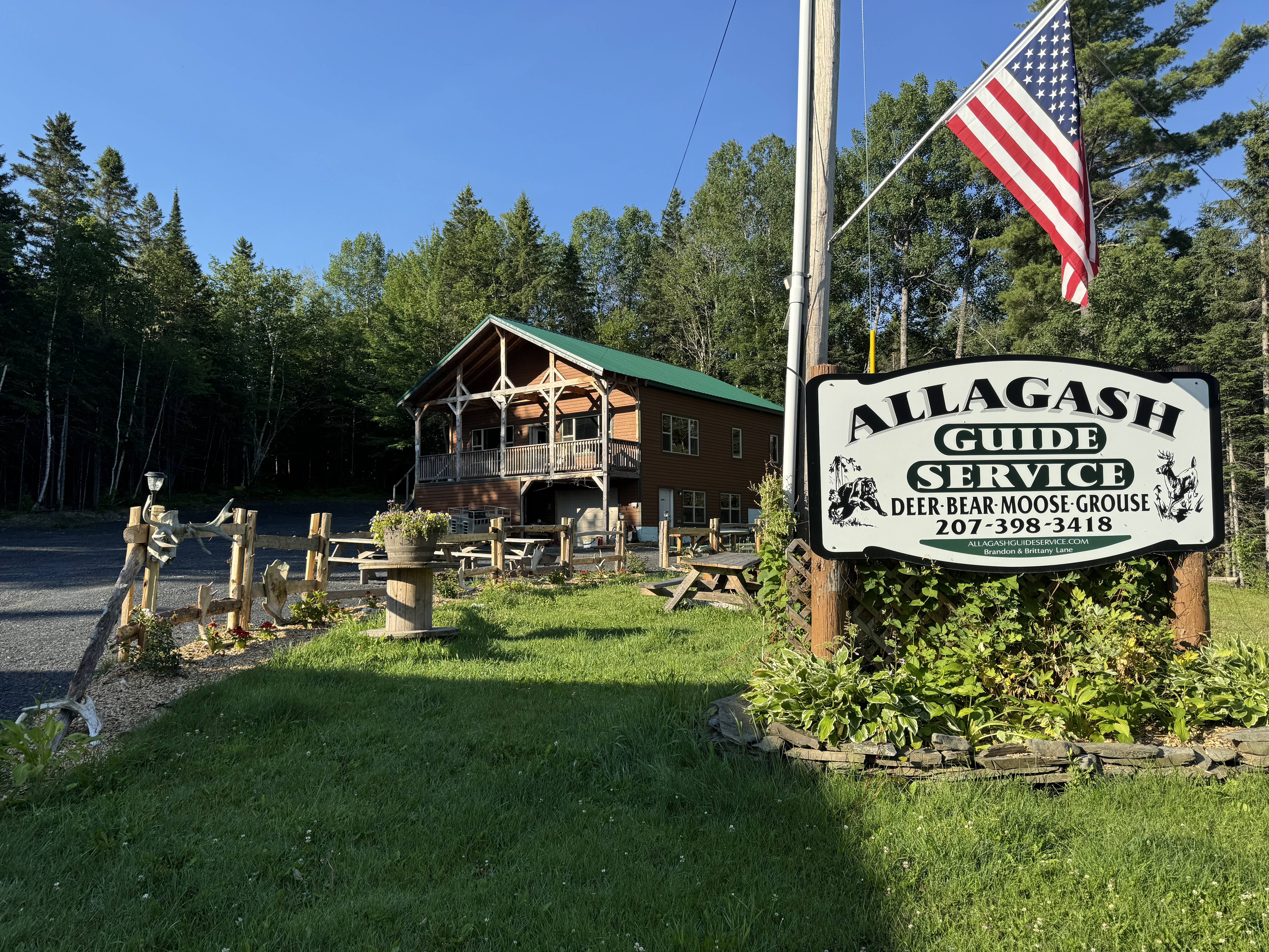 The Bear's Den