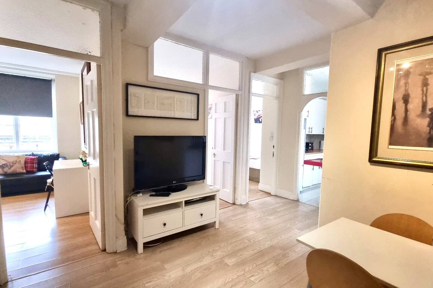 3 Bedroom Apartment in Queensway
