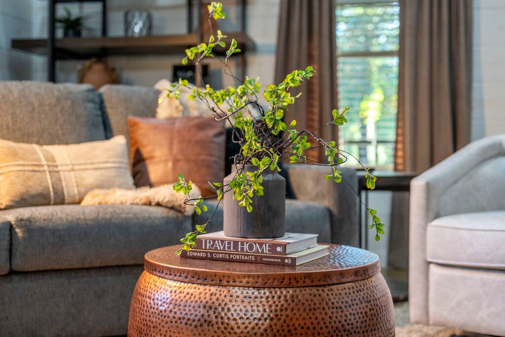 Walkable location! Newly Updated*Outdoor Oasis