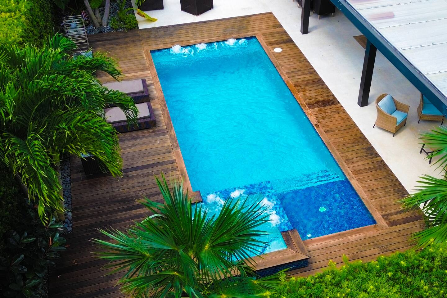 Greenview Villa/Luxury Heated Pool Home Golf View