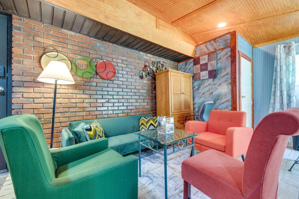 Sweet Studio at a Summer Resort Like Home