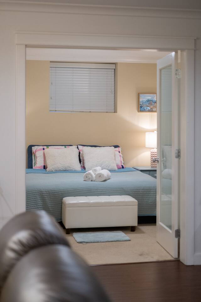 Cozy 3BR Surrey House | Near Hwy 99 & White Rock