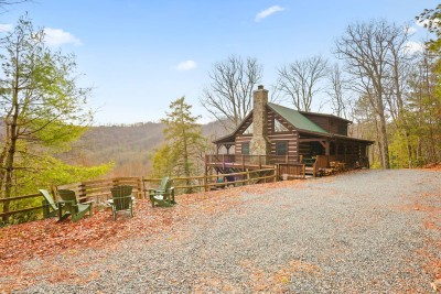 Cabin on 6 Acres, VIEWS, Hot Tub + Fire Pit, Games photo 8