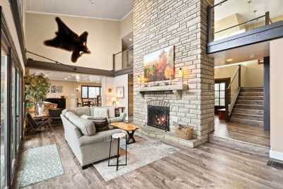 Luxury VIEWS from 4700′, Hot Tub, Modern Rustic photo 3