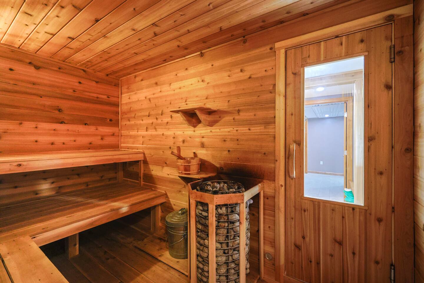 Luxury Private Beach Home | Boat & Hot Tub | Oasis