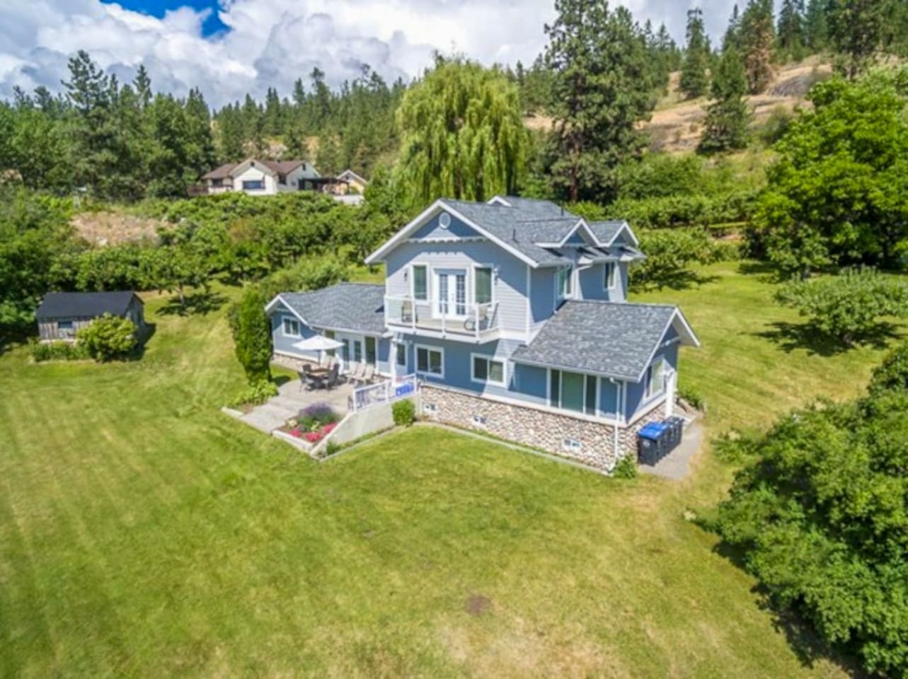 Cherry View Cottage (Nightly Rental Approved)