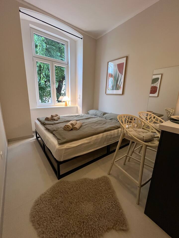 Residence K | Elegant Studio – Smart Living in Vienna