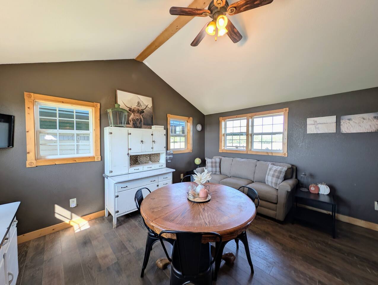 New! Stylish & Tranquil Cabin with Scenic Views