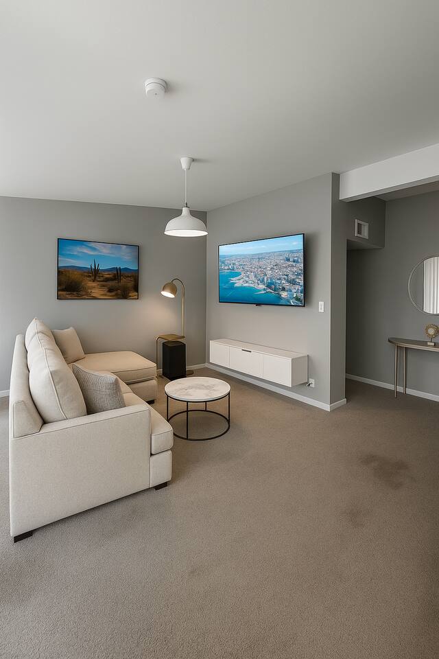 Prime Scottsdale 2BR/2BA | KingBd | Pool | Gym