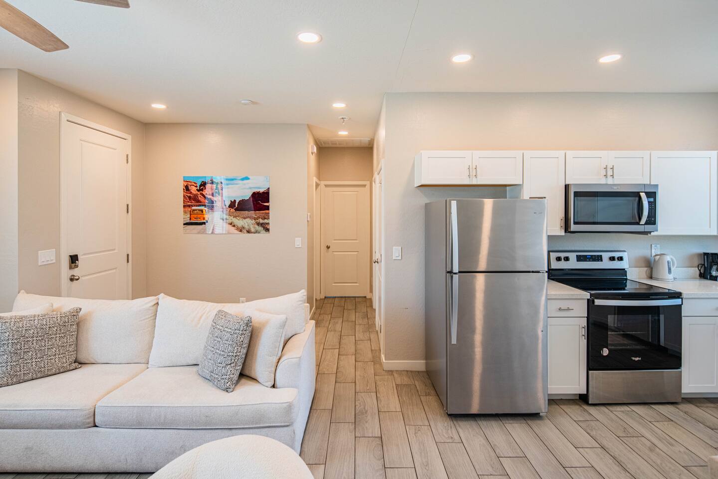 Premium 3Bed | 2BR | 2Bath | 70" Smart TV | 2Bath