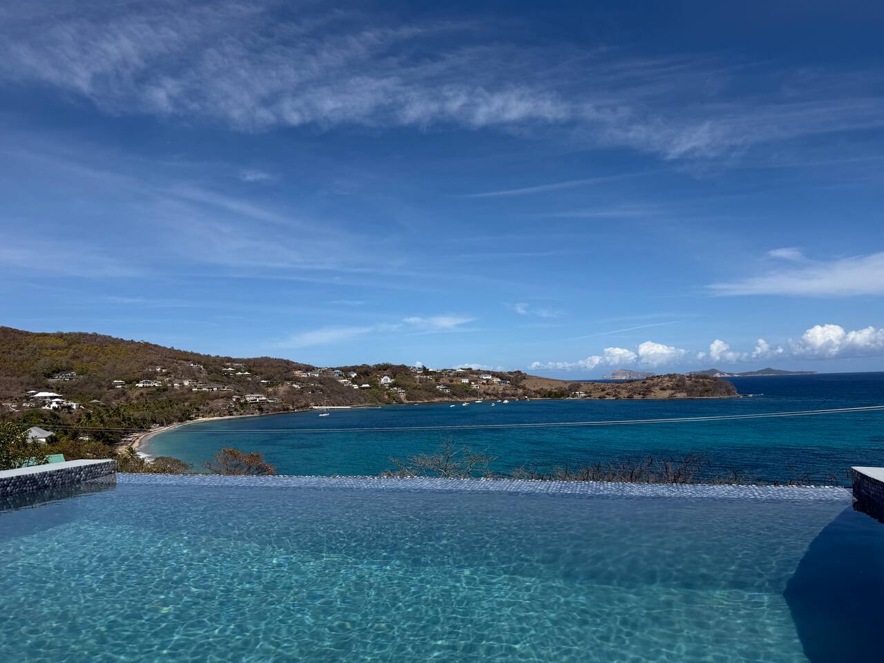 New| modern ocean view villa| 3 mins walk to Beach