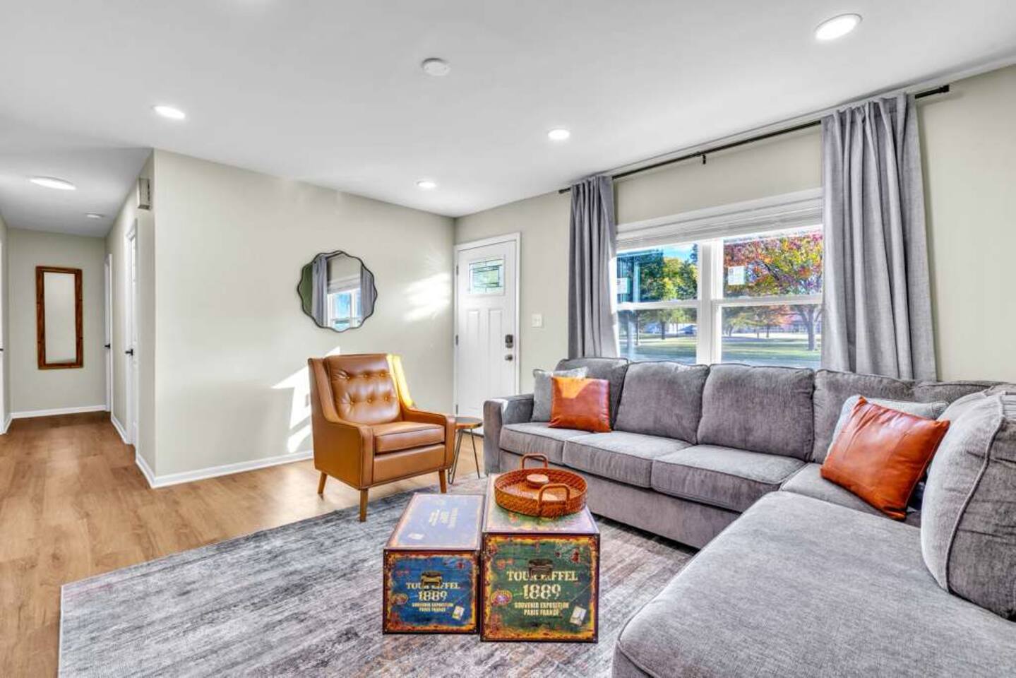 Rose: NEW 4BR - 2 BT Ranch House