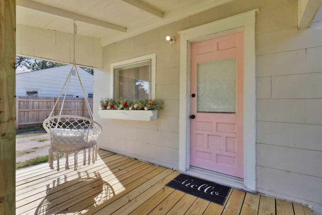 ~*Betty Boop*~1BD/1Bath Completely Private Home!